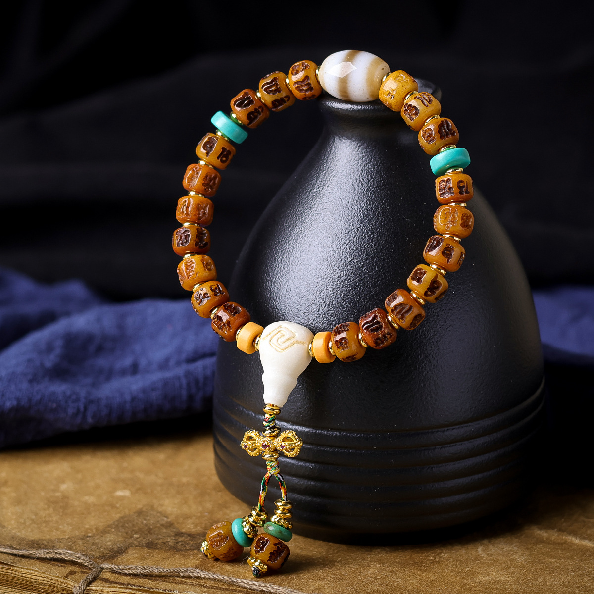Bone Carved Six-Word Mantra Va – Ethnic Fashion Way recenzja i cena