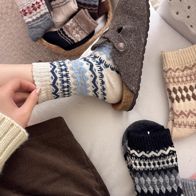 1/5 Pairs of Autumn and Winter – Winter Ethnic Fashion For Women recenzja i cena