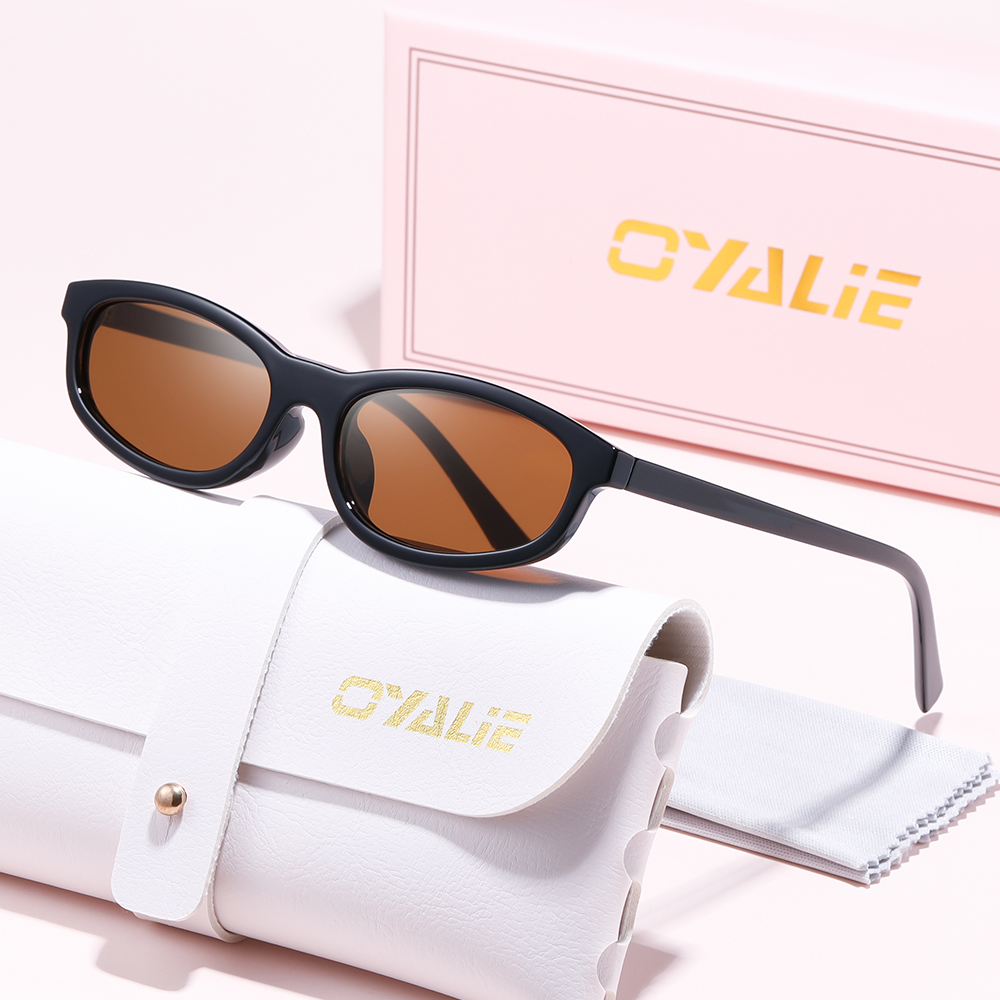 Oyalie Fashionable Oval Frame  – Ethnic Fashion Walk recenzja i cena